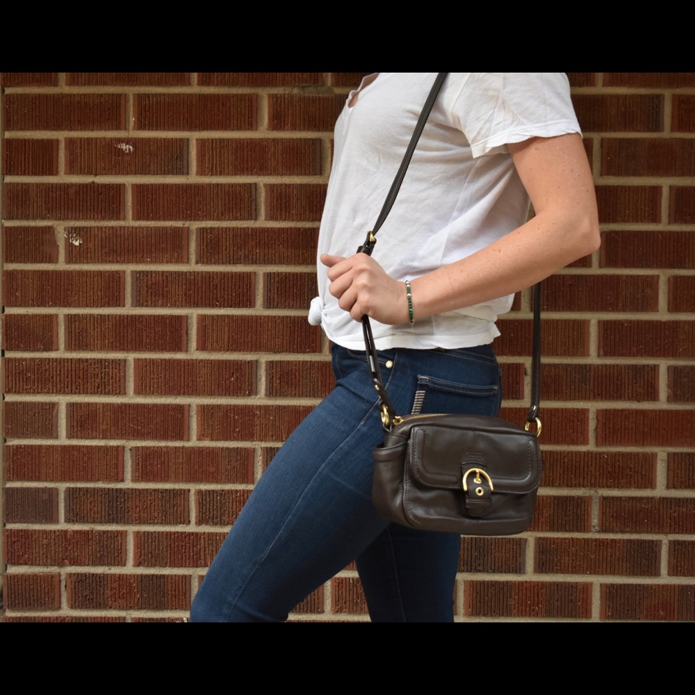 Coach crossbody purse (Chocolate leather)